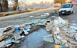 Detriti edili, discarica abusiva alle porte del borgo