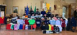 Operazione anti-abusivismo: sequestrati oltre 230 articoli contraffatti