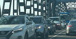 Il ponte più trafficato e troppi mezzi pesanti