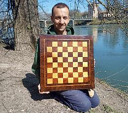 L’ingegnere cambia vita: «Faccio solo l’artigiano»