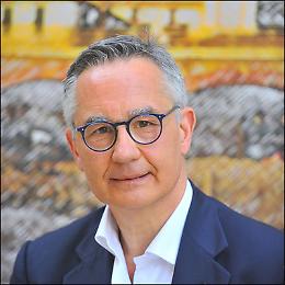 Incontro con Luciano Garofano, biologo forense