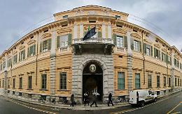 Udienza, sfregia l’auto al superiore: nei guai