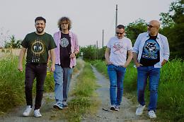 Il rock blues sale sul palco con i Mezzanottemmezza