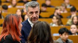 Una voce contro la violenza: i ragazzi incontrano il padre di Giulia