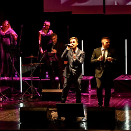 "Sanremo è Sanremo" 70 anni di musica italiana con le più grandi canzoni del Festival