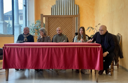 Le minoranze: &laquo;Bergamaschi teleguidato dai vertici del suo partito&raquo;