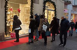 Saldi al via a ritmo di musica in citt&agrave;