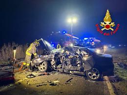 Schianto, 31enne cremasco incastrato fra le lamiere