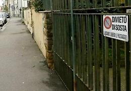 Passi carrai: &laquo;Il Comune applica la normativa vigente, autorizzazione obbligatoria se utilizzati&raquo;