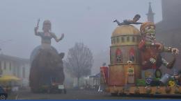 Pescarolo in fermento prima della sfilata: silenzio e magia tra i coriandoli