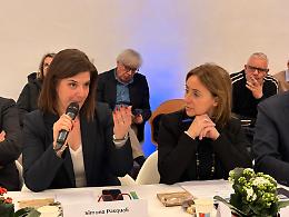 Transizione elettrica dei mezzi pubblici, l'assessora Pasquali relatrice ad Andria