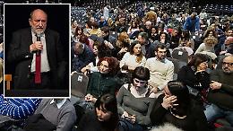 Umberto Galimberti: &laquo;Insegniamo a sviluppare emozioni&raquo;