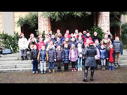 I canti di Natale dei ragazzi della elementare Pascoli di Vailate