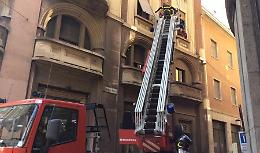 Anziana cade in casa, soccorritori mobilitati in centro