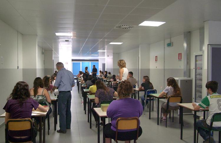 Covid: contagiati 5.793 studenti e 1.020 docenti