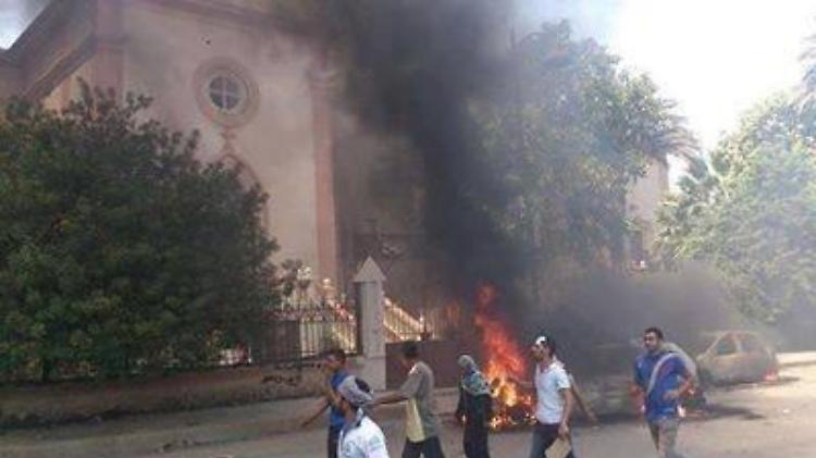 Assalto alle chiese cristiane in Egitto