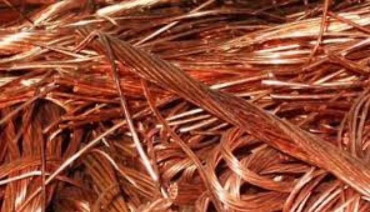 Furto di rame in un'abitazione, due denunciati