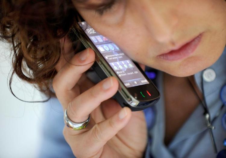 Campi elettromagnetici e cellulari, tecnologia e salute