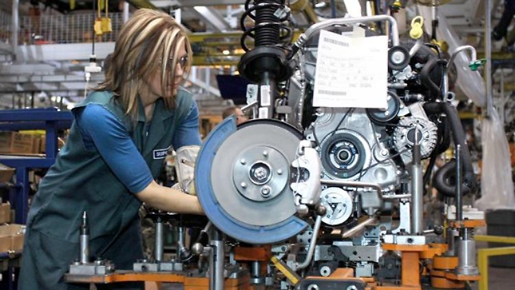 lavoro fabbrica produzione industriale