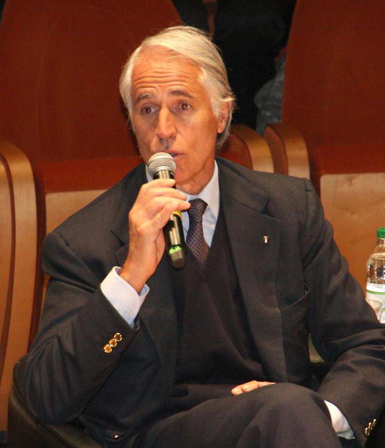 Coronavirus: Malagò "sport ora simbolo dell'Italia"