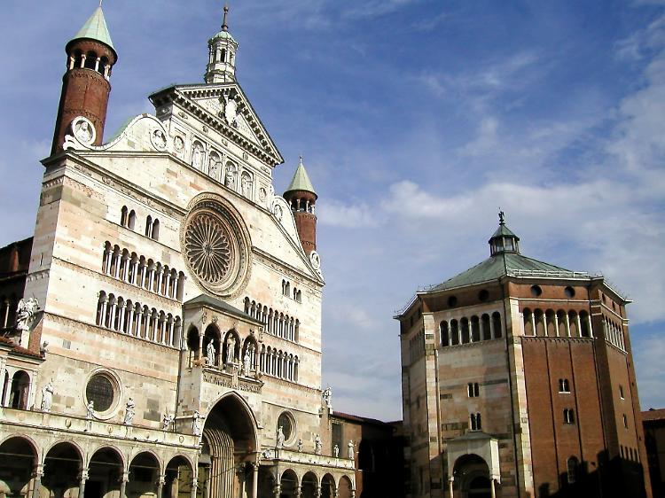 Il battistero di Cremona