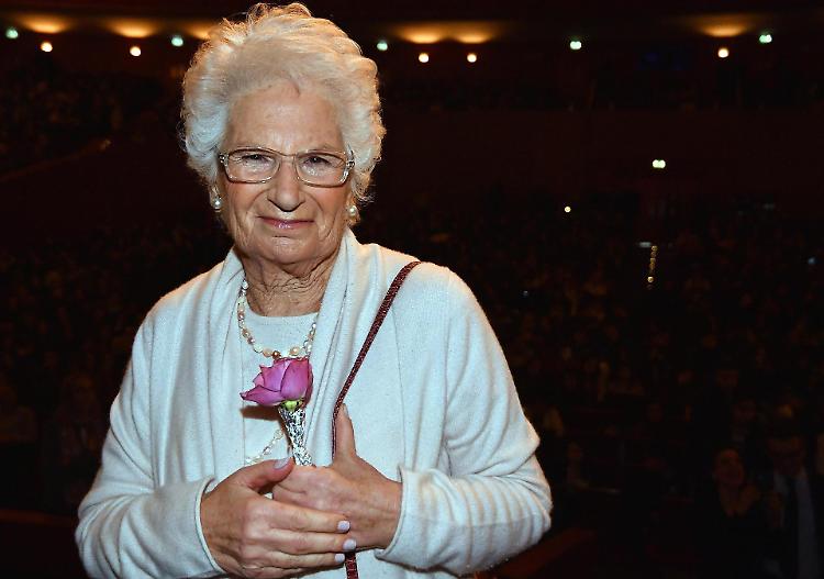 Liliana Segre, gli auguri di compleanno del presidente Fontana