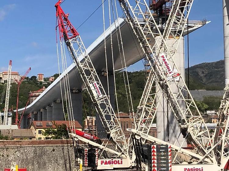 Ponte Genova: concluso penultimo varo,entro 26 completamento