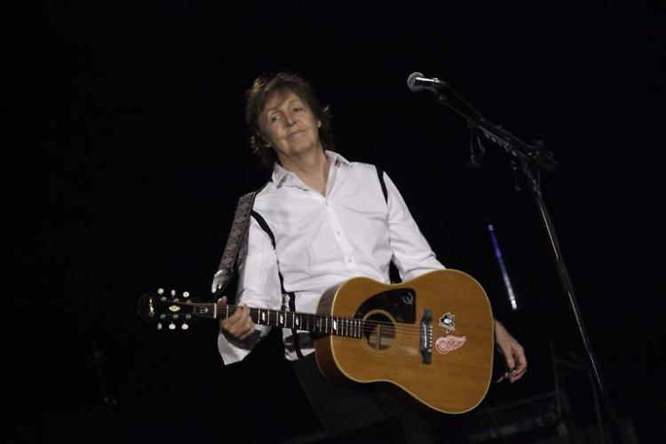Paul McCartney: “No ai voucher per i concerti annullati”