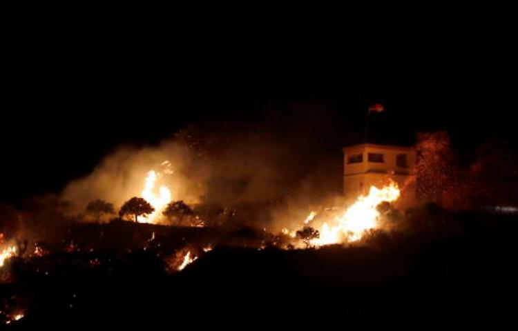 Raid aereo israeliano sulla Siria, 11 morti
