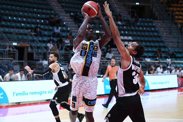 Troppa differenza tecnica, Vanoli ko con la Segafredo (56-79)
