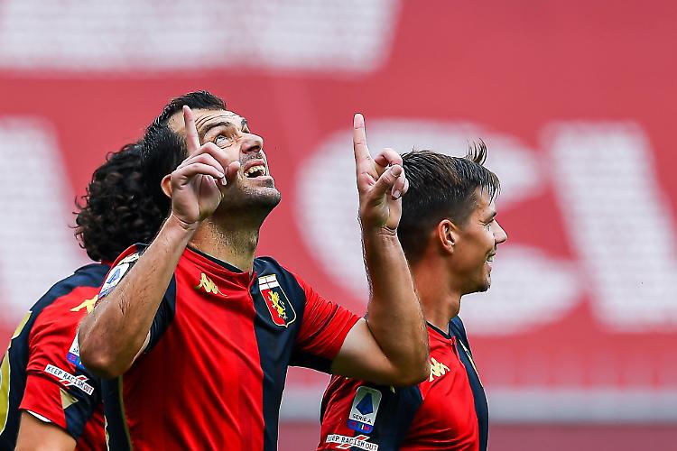 Serie A, il Genoa travolge 4-1 il Crotone