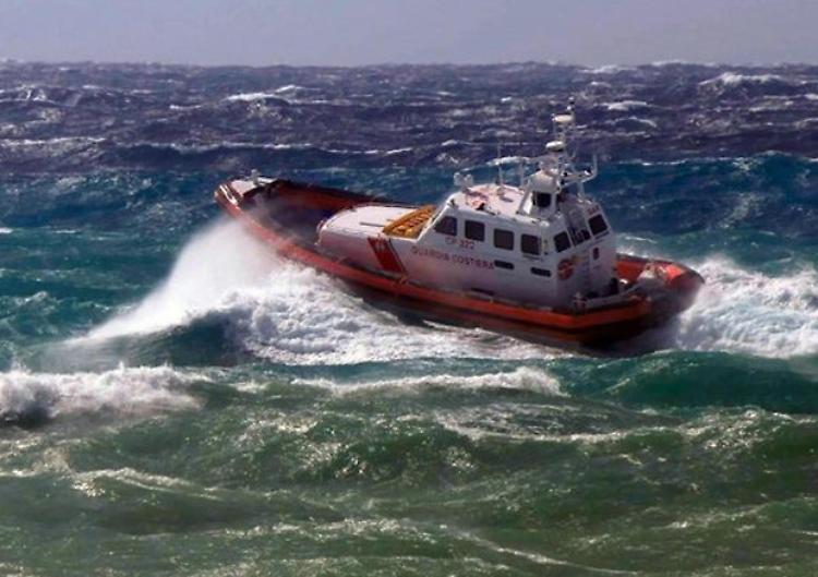 Salva due ragazzi e annega, militare eroe trovato morto