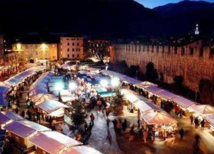 Covid 'annulla' i mercatini di Natale in Trentino Alto Adige