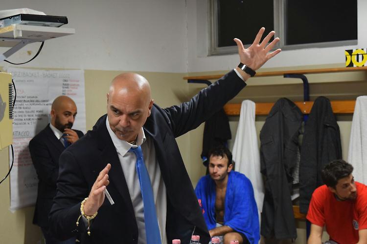 Basket, JuVi Ferraroni sconfitta in gara 2 a San Miniato 