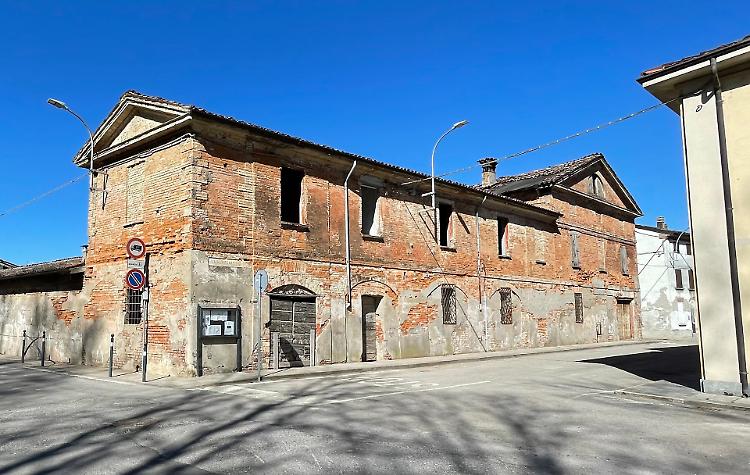 Diciotto appartamenti: rivive l’antica cascina