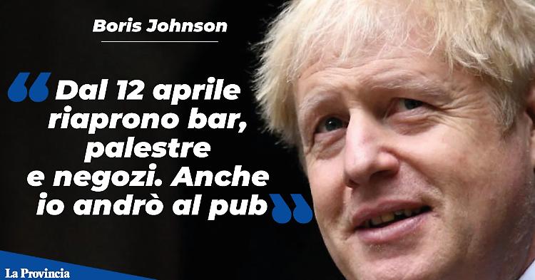 Nel Regno Unito riaprono negozi, ristoranti e pub