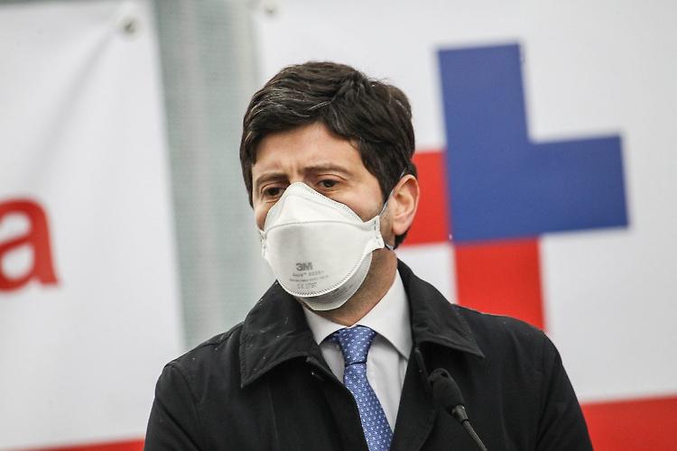 Covid, Speranza "Green pass scaricato da 13,7 milioni di persone"