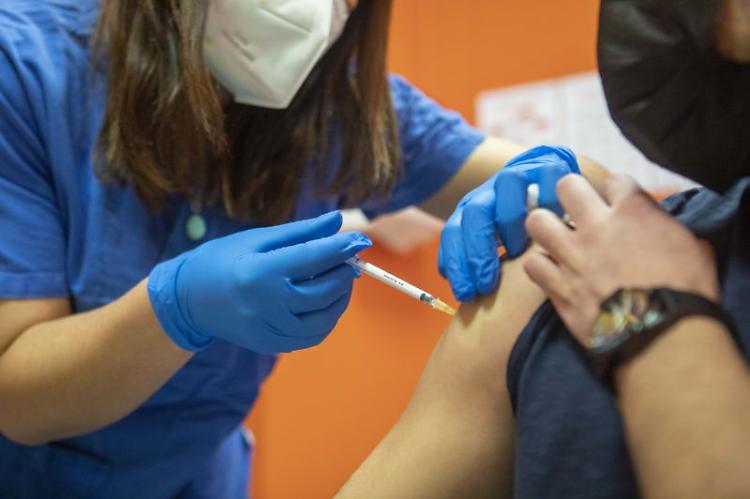 Vaccinazione antipneumococcica gratuita per i cittadini tra i 65 e i 72 anni
