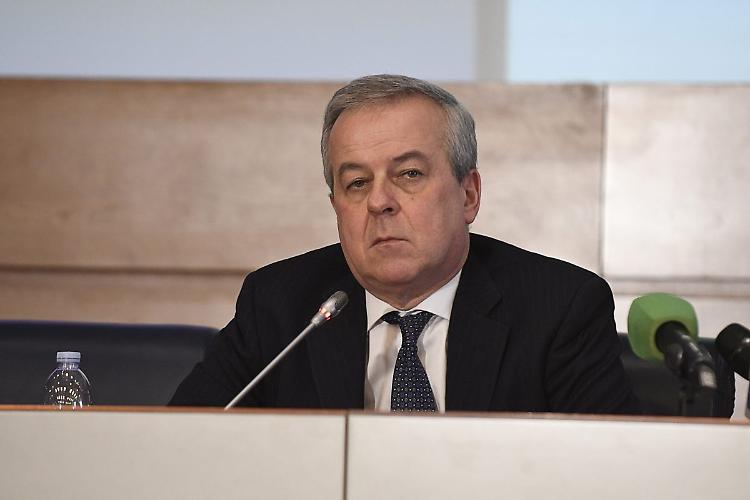 Vaccino, Locatelli "Nessun segnale di allerta per i bambini"