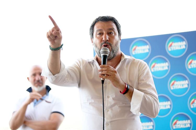 Salvini "Io premier? Sarebbe orgoglio e onore"