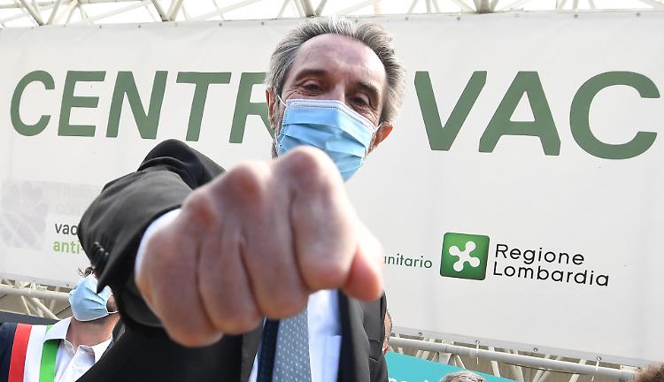 Estensione Green pass, Fontana: "Leva per tenere aperte le attività"