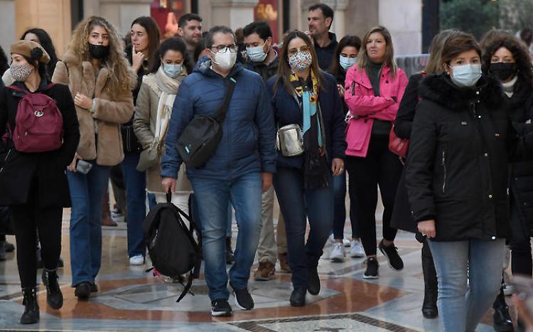 Covid, il governatore Fontana: «Sta iniziando la fine della pandemia»