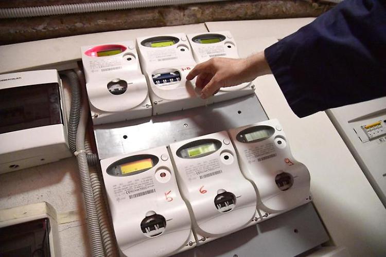Caro energia spinge i listini, verso stangata da 38,5 miliardi