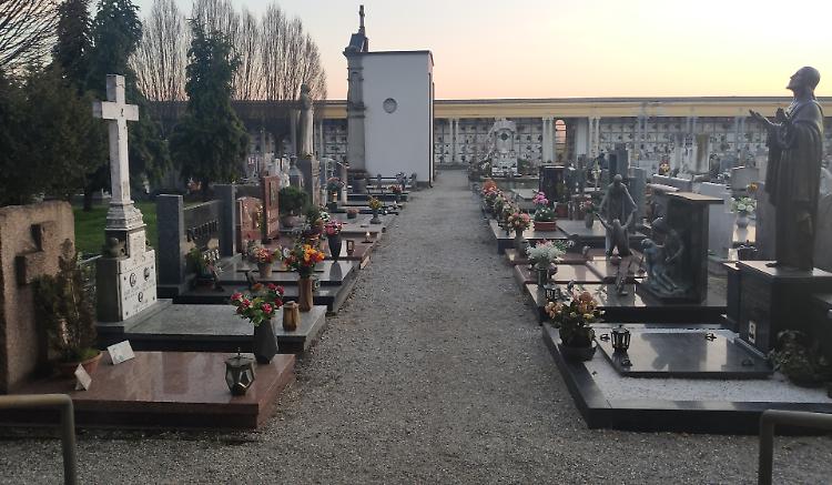 Morire costa pi&ugrave; caro, impennata di costi di tumulazione