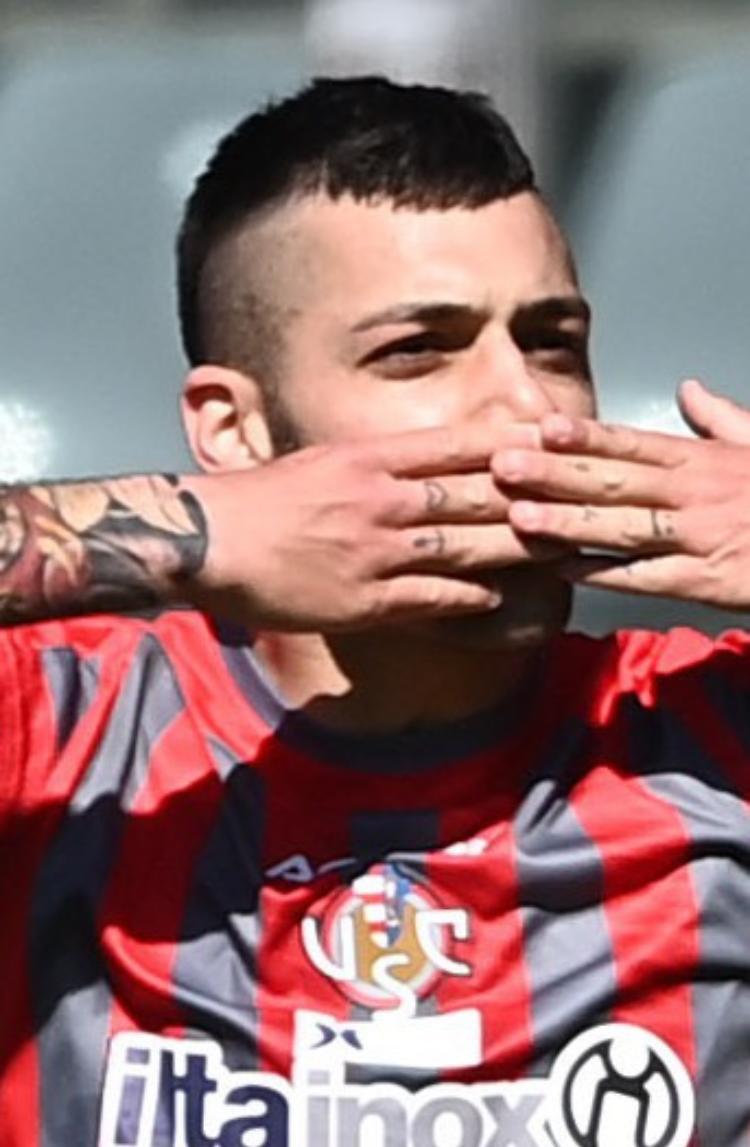 Cremonese, quattro grigiorossi a Coverciano