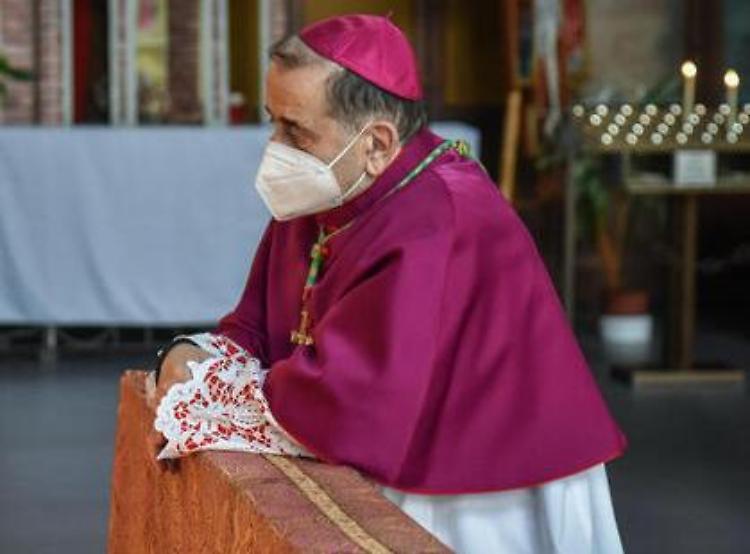 Siccità, l'arcivescovo di Milano pregherà per la pioggia