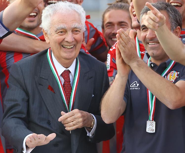 Calcio: Cremonese, 15 anni fa al via la rinascita guidata da Arvedi