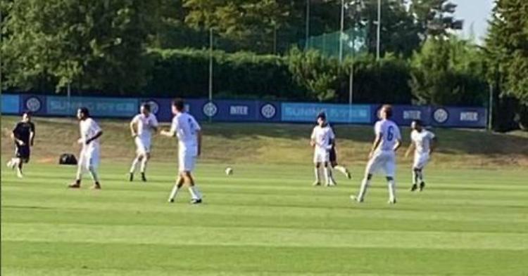 Calcio, l'allenamento congiunto tra l'Inter di serie A e la Pergolettese finisce 8-0