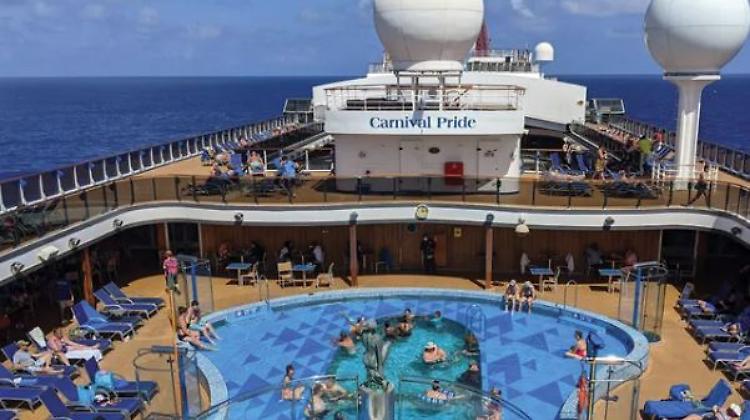 Rischia di annegare su nave da crociera, soccorso bimbo di 9 anni