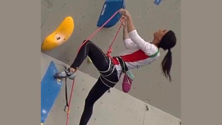 L'atleta Iraniana Elnaz Rekabi gareggia senza velo in un torneo a Seoul